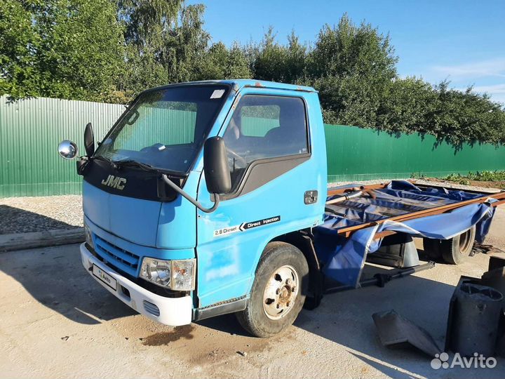 JMC 1052 с КМУ, 2007