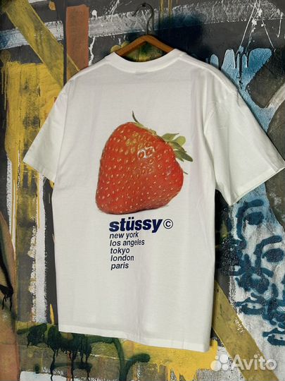 Футболка Stussy Strawberry