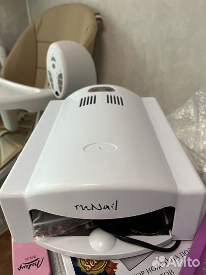 Лампа для ногтей runail