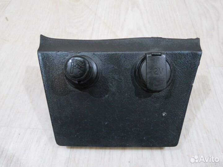 Накладка прикуривателя Kia Rio 3