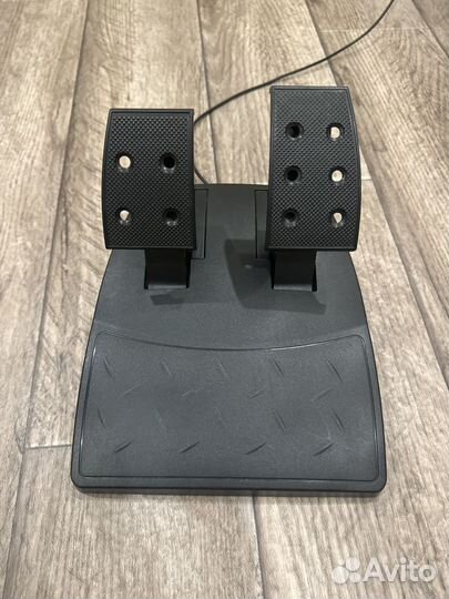 Игровой руль