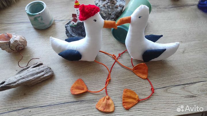 Чайка игрушка