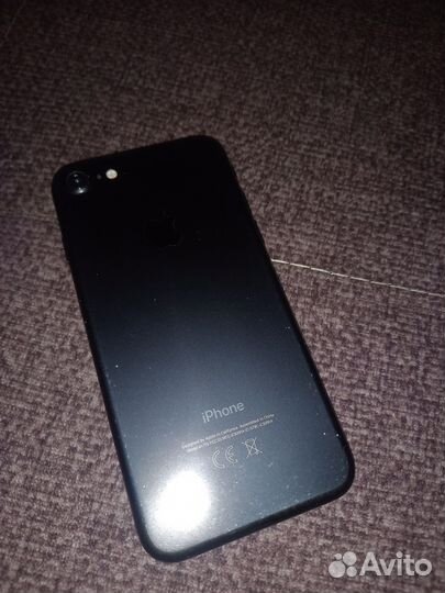 iPhone 7, 32 ГБ