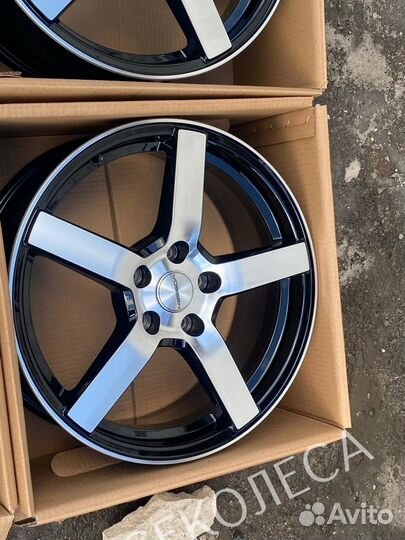 Диски R17 vossen cv3 5-114,3 b-p