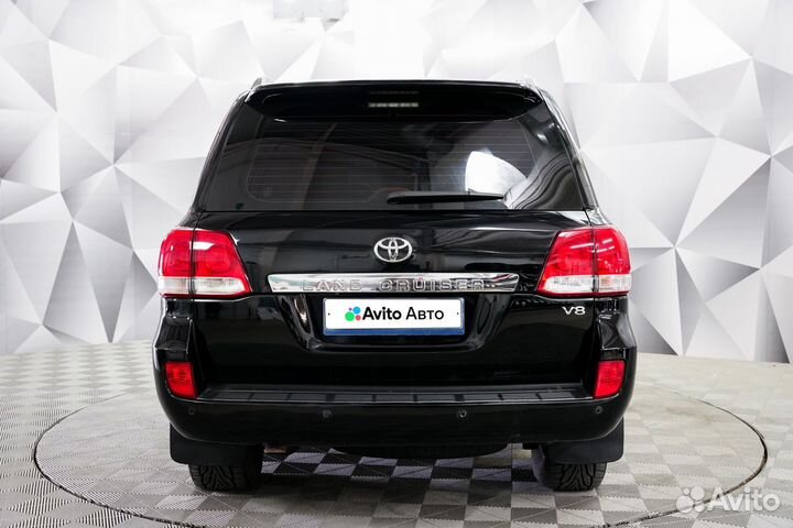 Toyota Land Cruiser 4.7 AT, 2011, 309 700 км