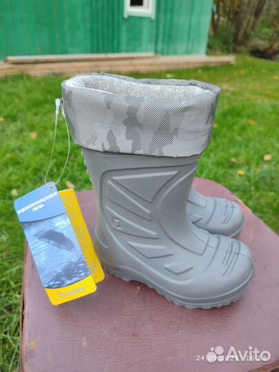 Детские резиновые сапоги 24 размер