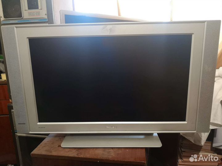 Два телевизора BBK LT3214S и philips 32PF4311S/10