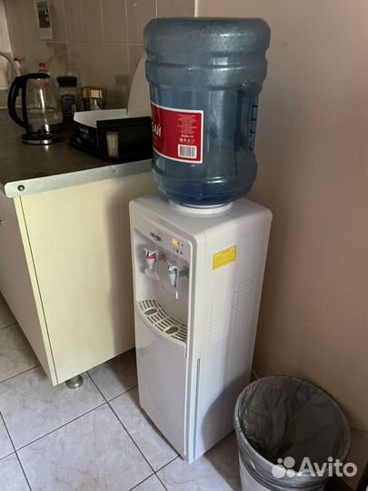 Кулер для воды бу