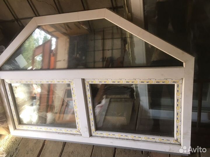 Окно пластиковое
