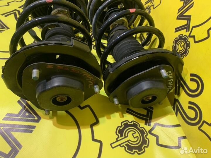 Стойки комплект передние Toyota Vista ZZV50 1ZZ-FE