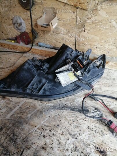 Фараы Mitsubishi Outlander 2