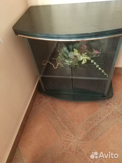 Тумба стекло