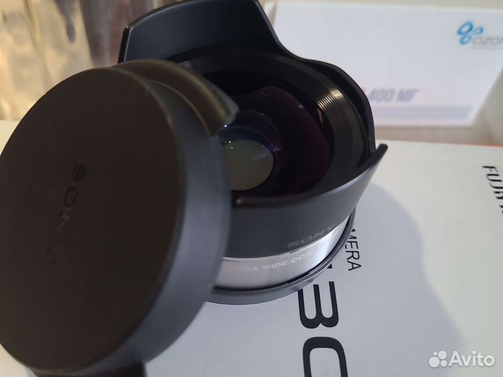 Широкоугольный объектив Sony vcl ecu1