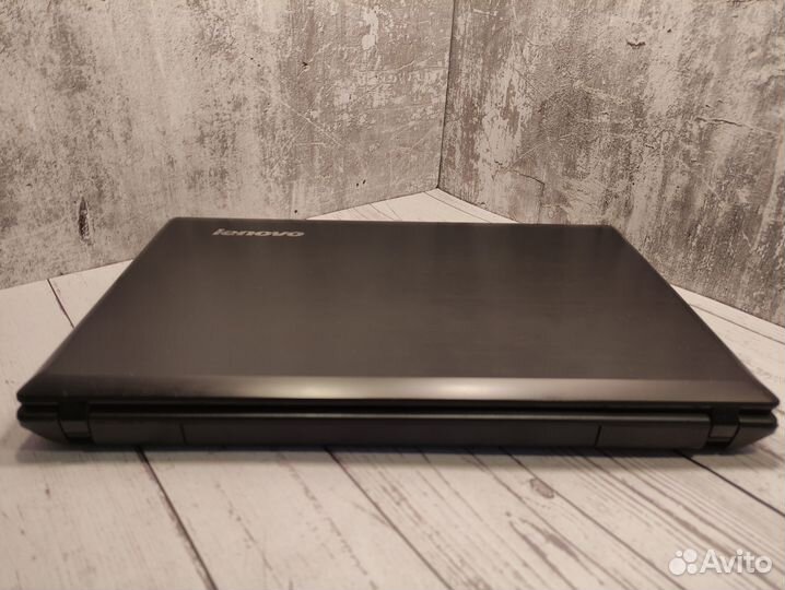 Haдежный Lenovо с SSD/15.6 Дюйма/GeForce 2Гб/8GB