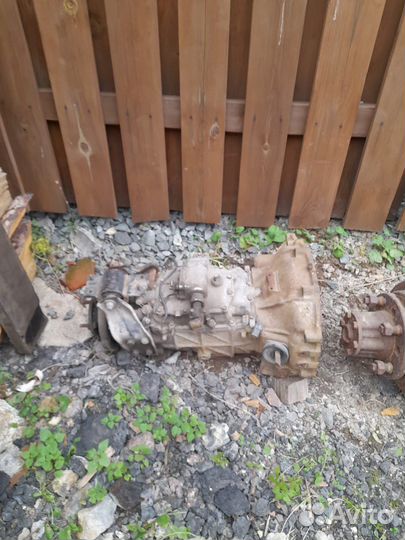 Коробка передач на Nissan Condor и задний мост