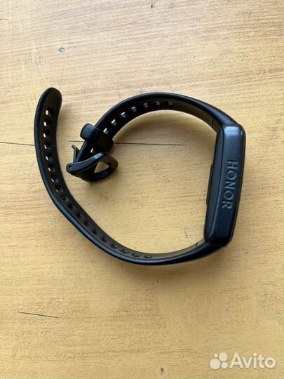 Смарт часы honor band 6
