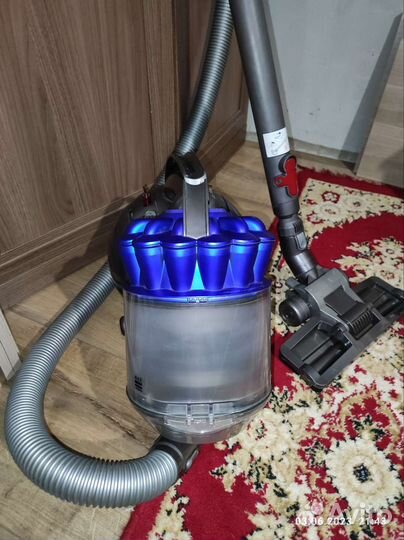 Пылесос Dyson