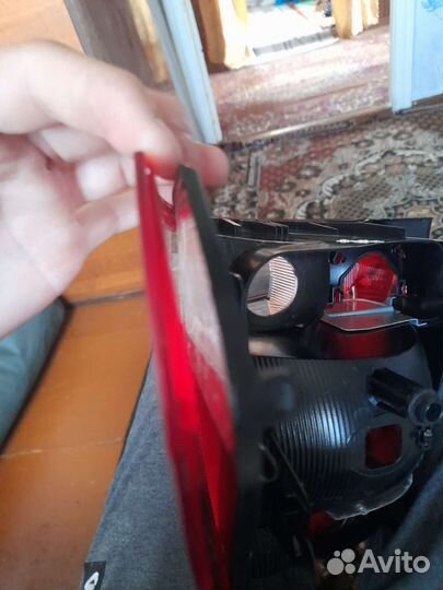 Продам заднию фару на Volkswagen Polo