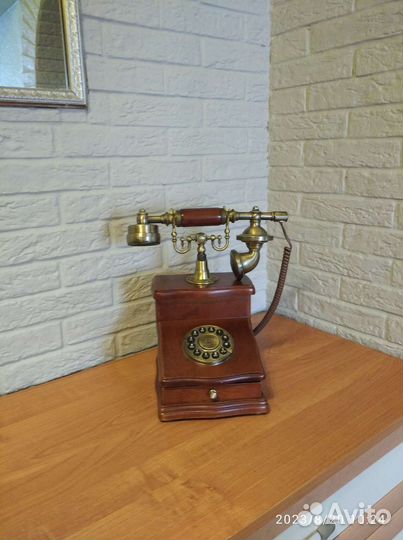 Телефон рабочий