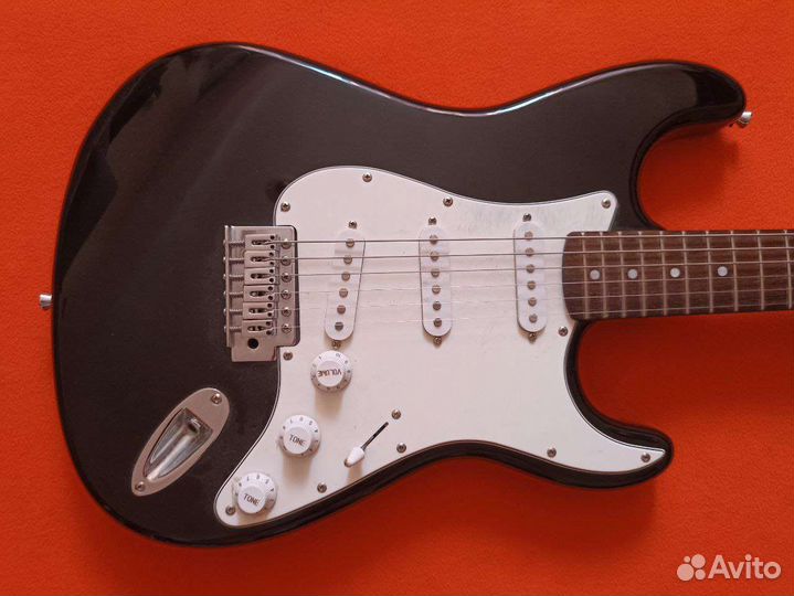 Электро гитара