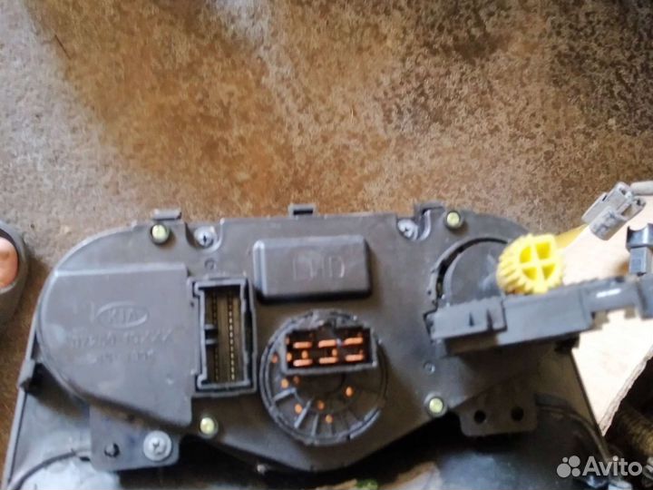 Блок управления печкой Кия Рио 2