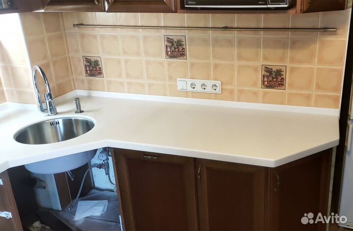 Столешница из акрилового камня мойка Omoikiri м2