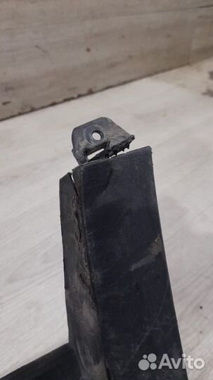 Порог левый Geely Coolray