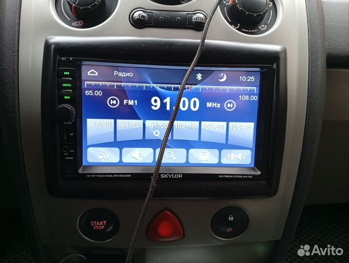 Автомагнитола