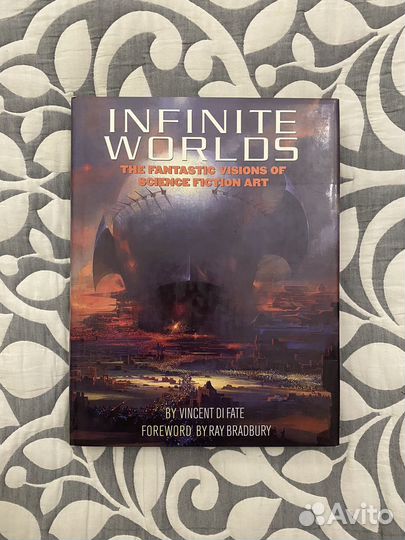 Книга Infinite Worlds by Vincent Di Fate
