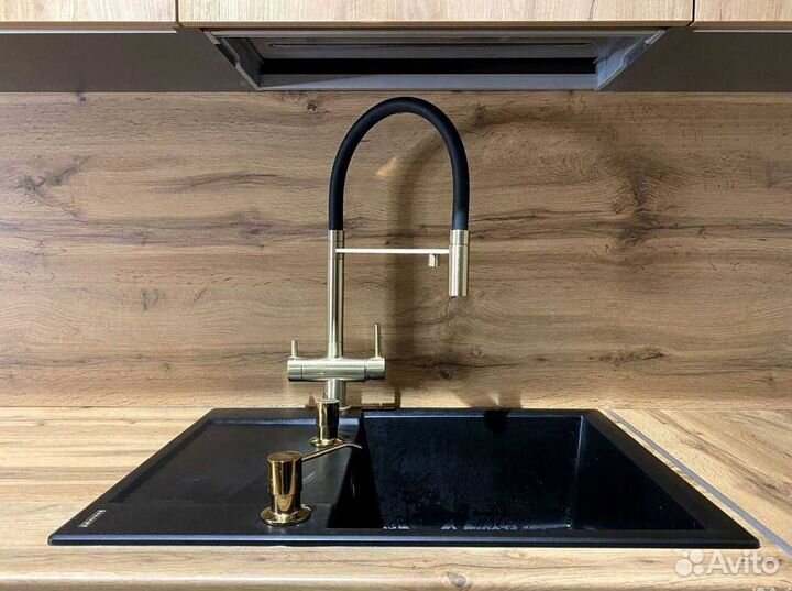 Кухонный гарнитур 