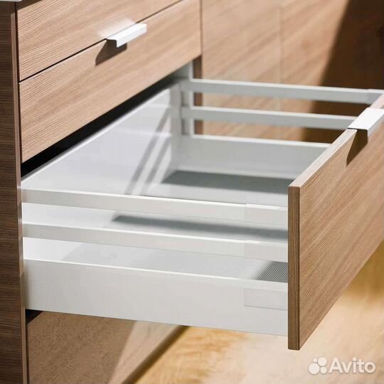 Мебельная фурнитура блюм