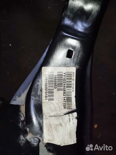 Подрамник задний Volvo XC60 2WD