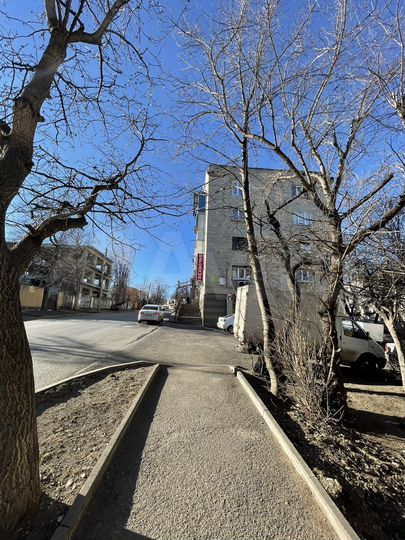 2-к. квартира, 45 м², 3/4 эт.