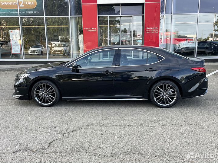 Toyota Camry 2.0 CVT, 2024