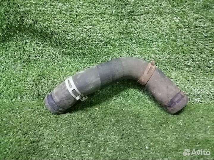 Патрубок охлаждения (радиатора) 45161-AG010нижний