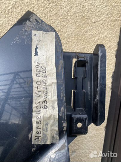 Крыло переднее правое Mercedes Vito Viano 2003-14