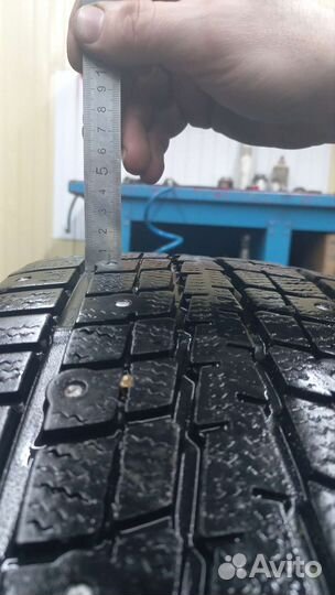 Dunlop SP Winter Ice 01 205/55 R16