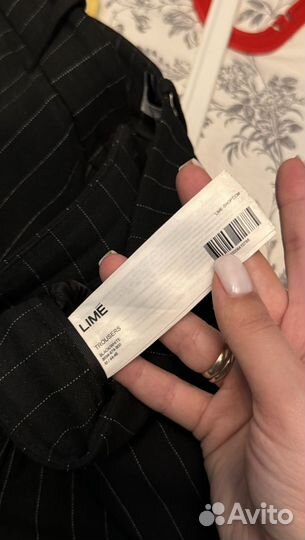 Брючный костюм lime M