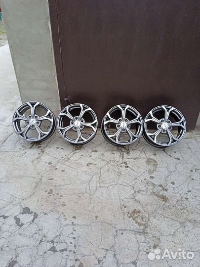 Литые диски r15 на ford focus 2