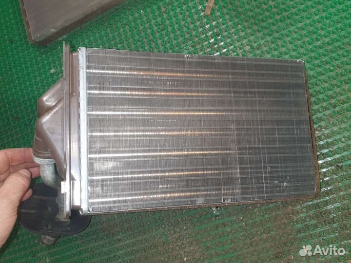 Радиатор печки Крайслер Вояджер Додж Караван 3
