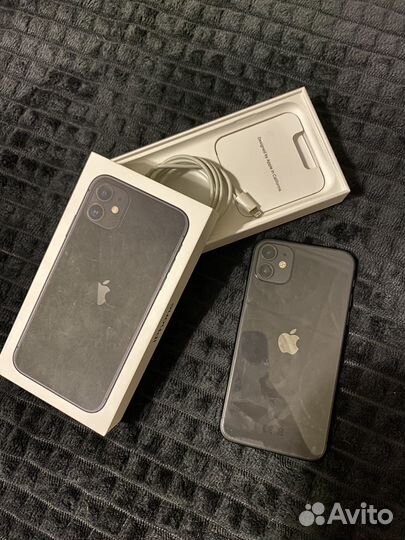 iPhone 11, 64 ГБ
