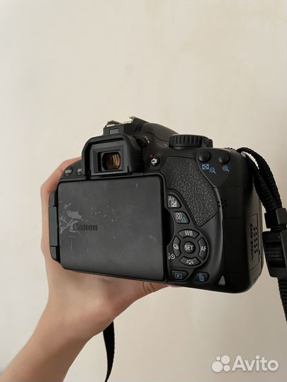 Зеркальный фотоаппарат canon 650d