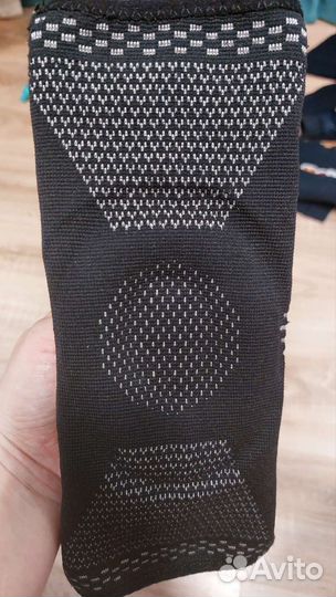 Наколенник ортопедический