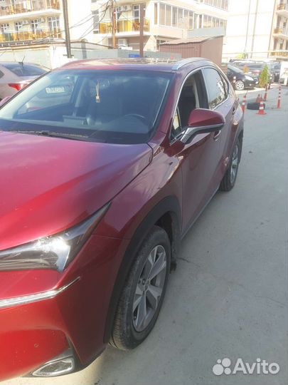 Lexus NX 2.0 AT, 2017, 80 000 км