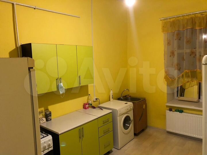 Комната 16 м² в 6-к., 4/5 эт.