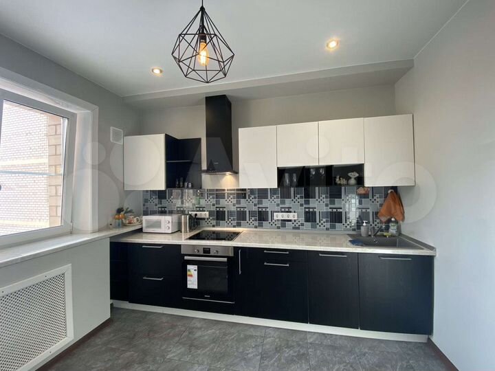 1-к. квартира, 43 м², 10/16 эт.