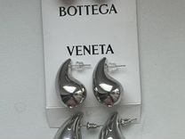 Серьги средние серебристые эстетика Bottega veneta