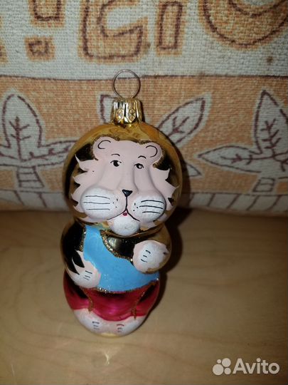Елочная игрушка лев