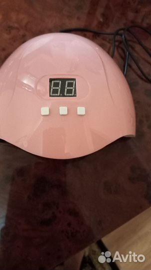 Лампа для сушки ногтей