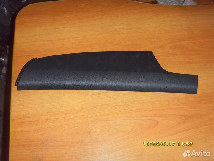 Накладка на торпедо правая Hyundai i30 (GD) Ай 30